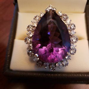 Large amethyst with 1.39 carats of diamonds w/ heavy 14K white gold setting